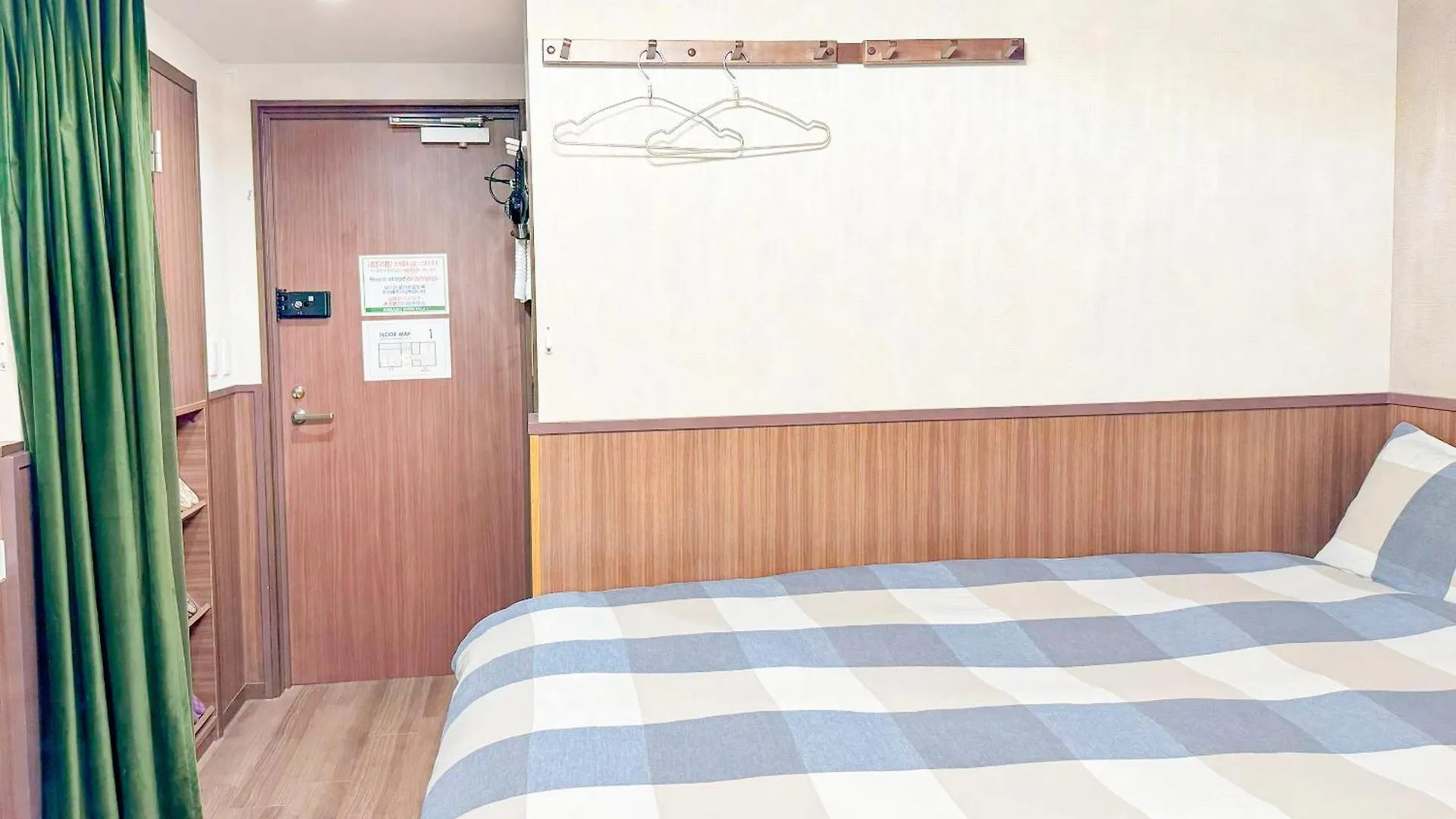 Shinjuku Warm Villa I Tokyo Japan